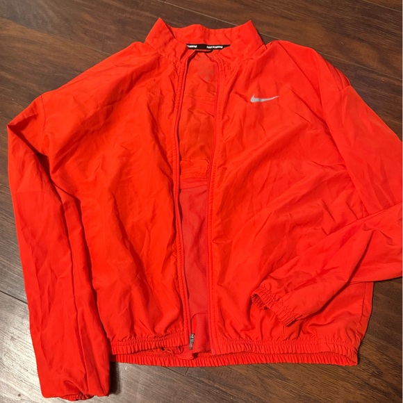 Nike running jacket - Picture 2 of 3